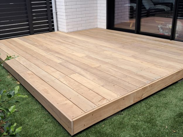 Vitex deck construction, Mt Wellington, Auckland